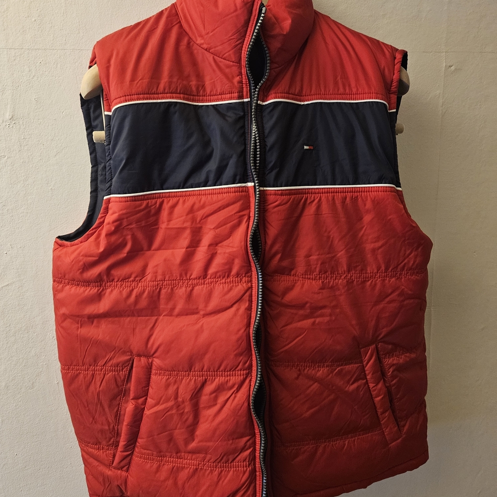 Tommy Hilfiger Men's Red and Navy Reversable Puffer Vest